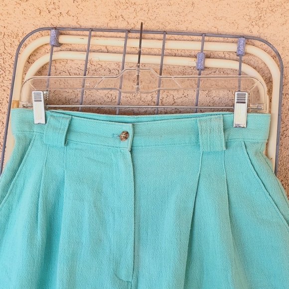 Vintage Jaclyn Sport High Waisted Green Shorts - Picture 2 of 7